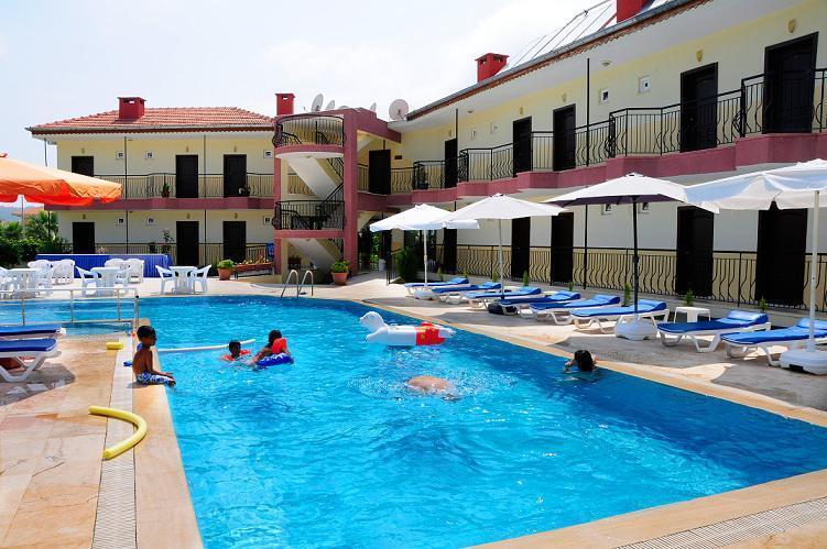 Las Palmeras Hotel Çamyuva Exteriör bild
