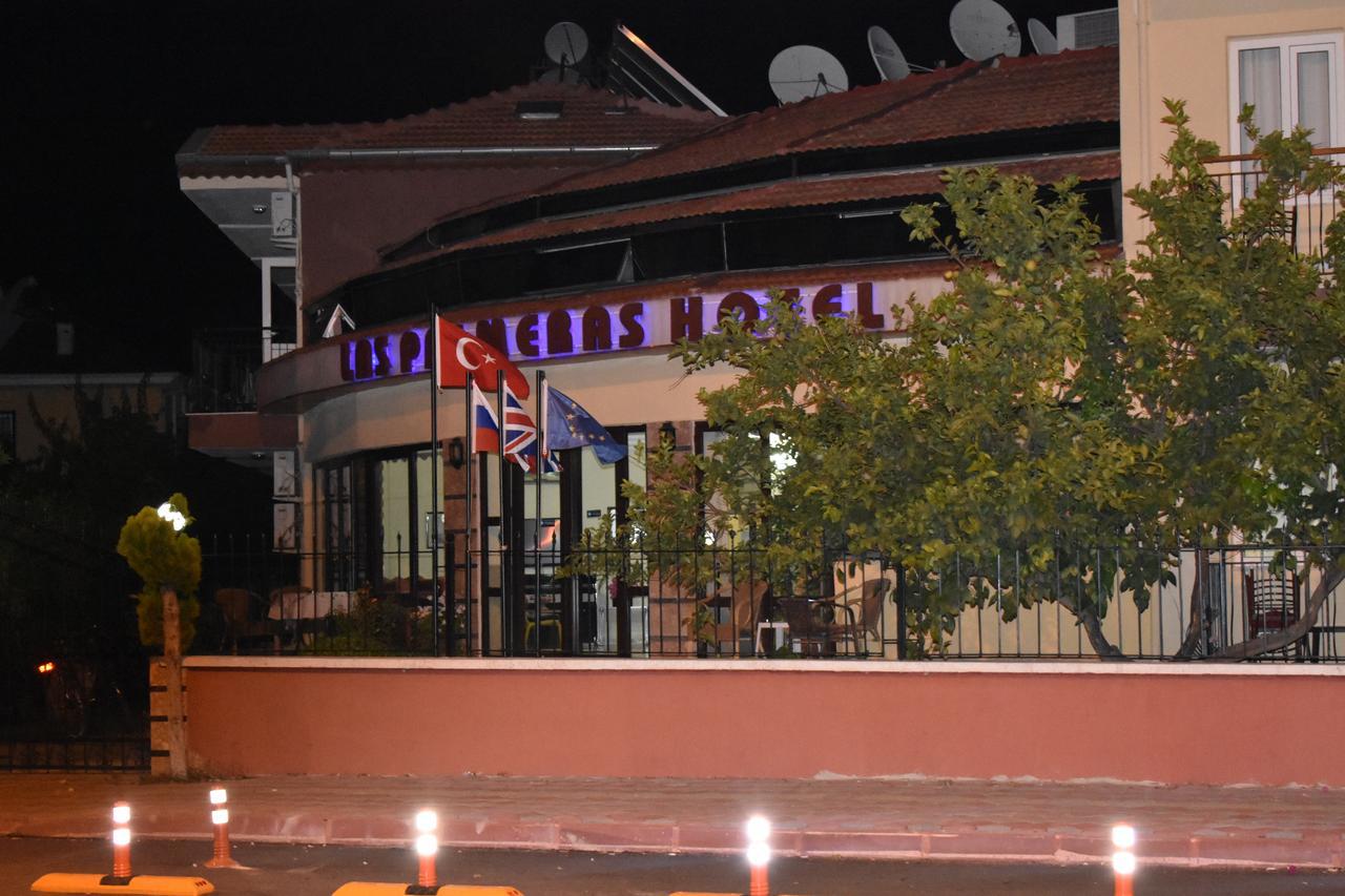 Las Palmeras Hotel Çamyuva Exteriör bild