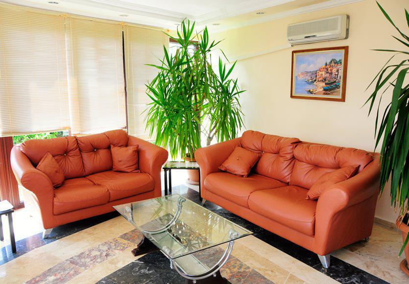 Las Palmeras Hotel Çamyuva Exteriör bild